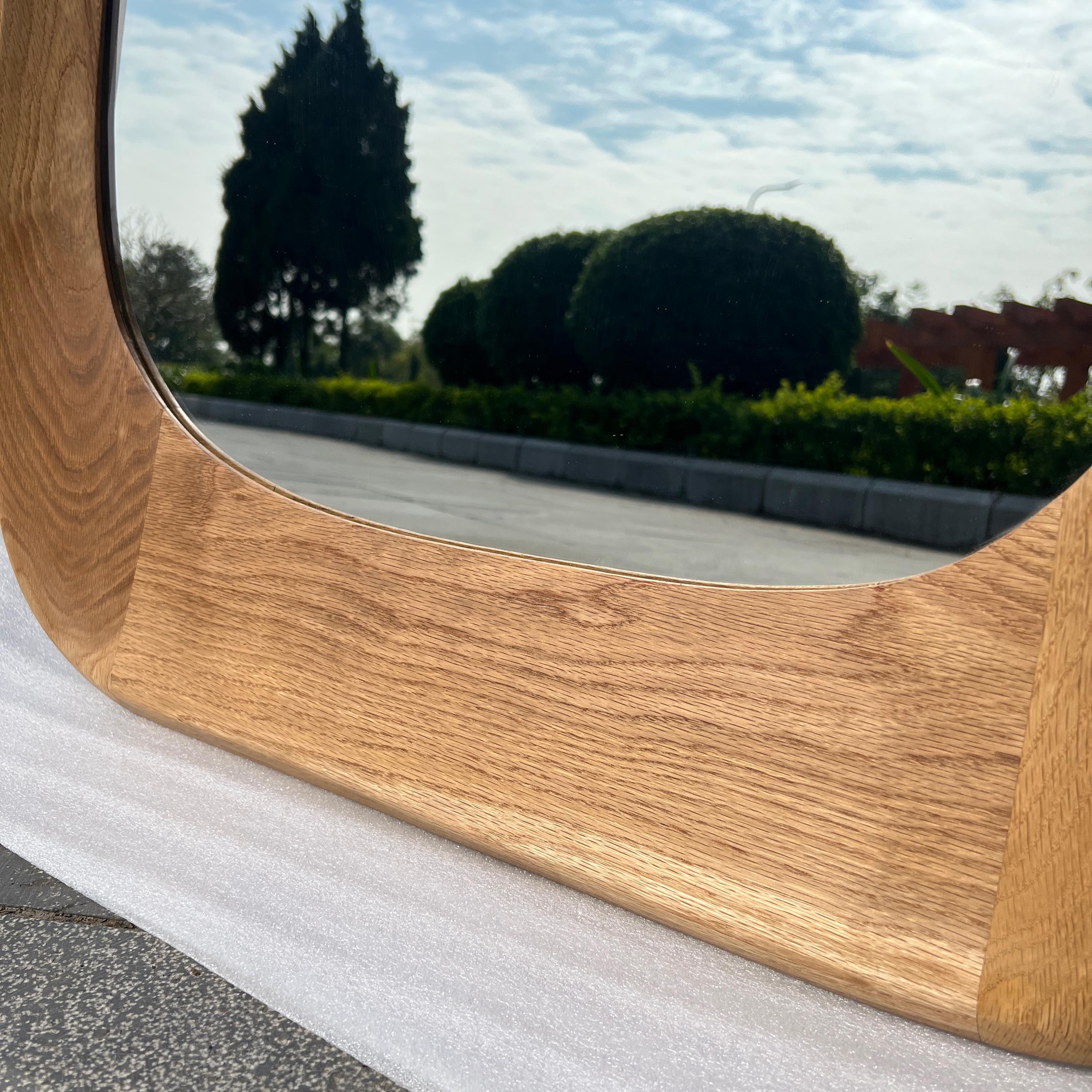 Asymmetrical Oak Full Length Mirror: Modern Organic Wall Decor